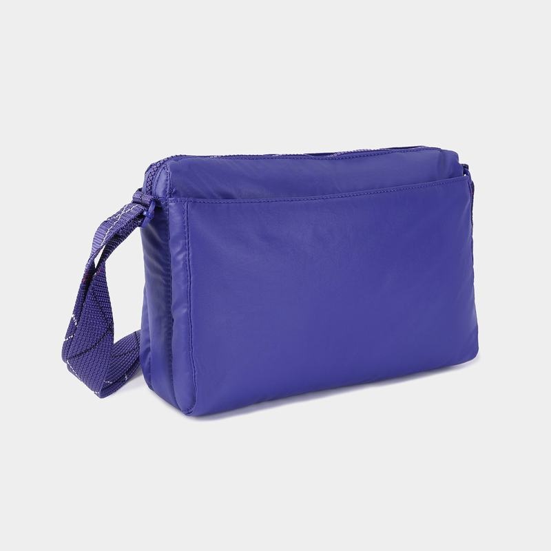 Women's Hedgren Eye Medium Shoulder Bags Royal Blue | SLQ1274CN