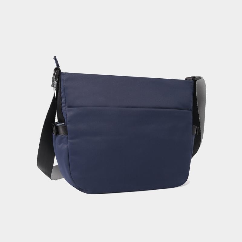 Women's Hedgren Milky Way Crossbody Bags Navy | GMI9097HX