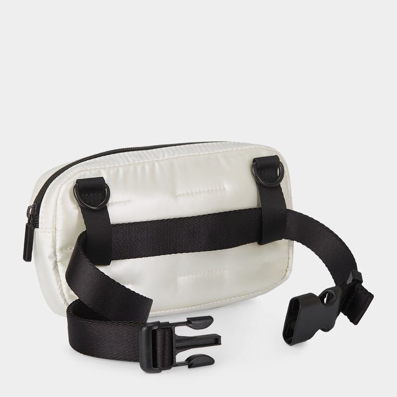 Women's Hedgren Snug Belt Bags White | NKK3680UZ