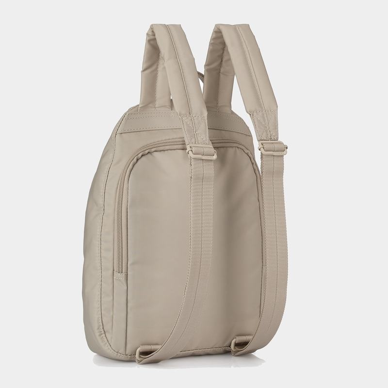 Women's Hedgren Vogue Backpacks Beige | RWS1666UV