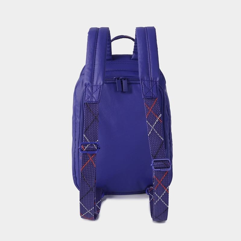 Women's Hedgren Vogue Backpacks Royal Blue | DDV8771JO